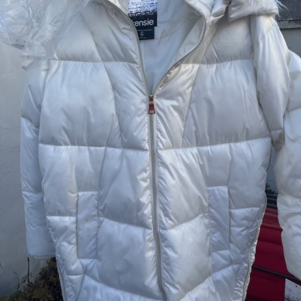 Kensie White Puffer Coat
